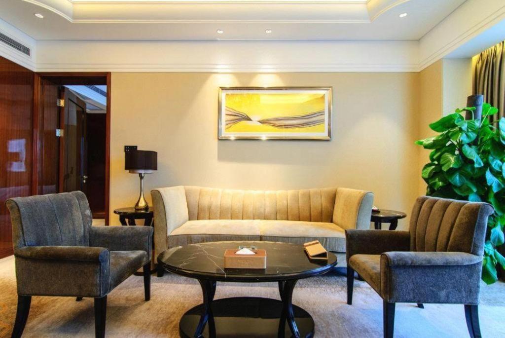Wyndham Grand Plaza Royale Xianglin Shaoyang Hotel Exterior foto