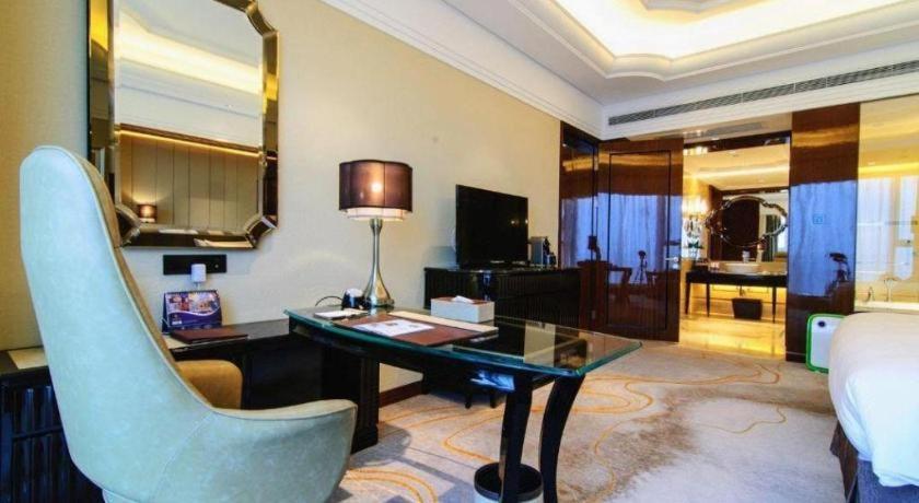 Wyndham Grand Plaza Royale Xianglin Shaoyang Hotel Exterior foto